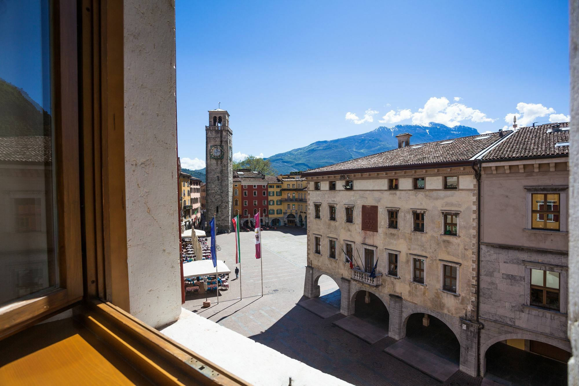 Hotel Portici - Romantik & Wellness Riva del Garda Exteriör bild